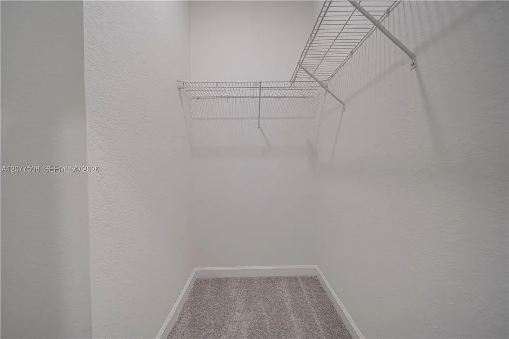 11881 NW 47th Mnr Coral Springs, FL 33076
