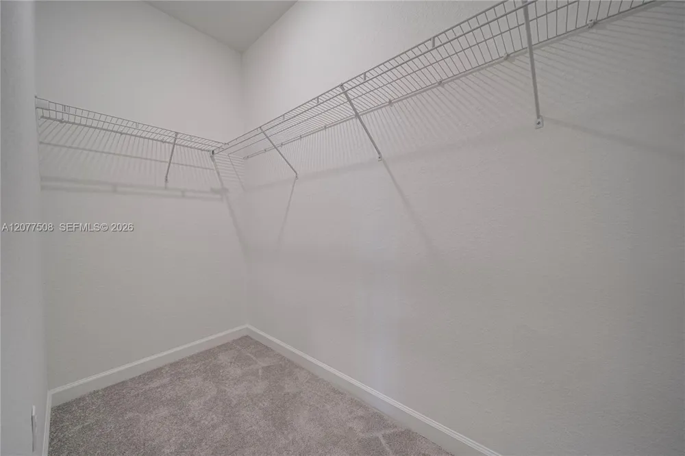 11881 NW 47th Mnr Coral Springs, FL 33076