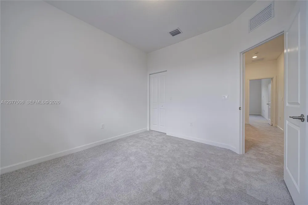 11881 NW 47th Mnr Coral Springs, FL 33076