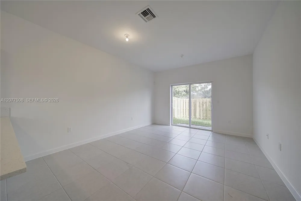 11881 NW 47th Mnr Coral Springs, FL 33076