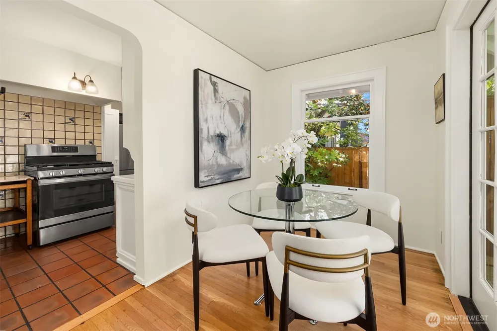 1703 NE 73rd Street Seattle, WA 98115