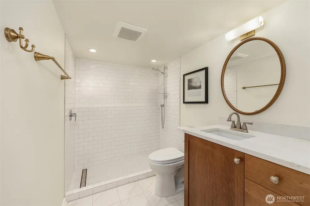 1703 NE 73rd Street Seattle, WA 98115