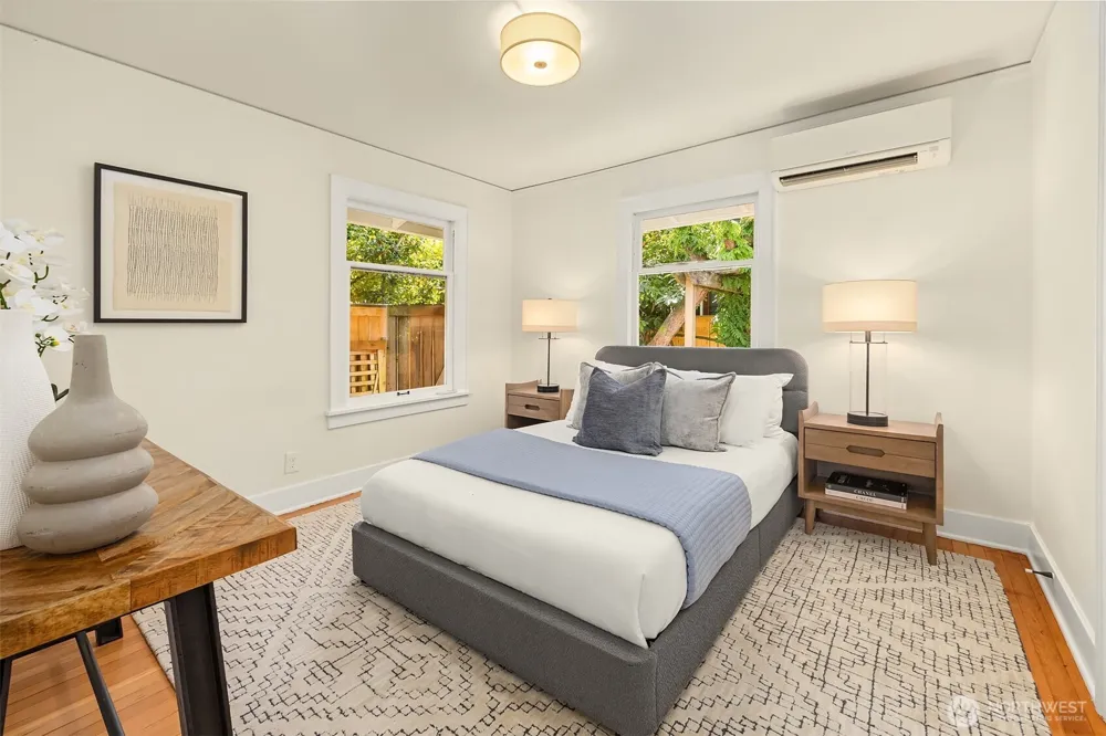 1703 NE 73rd Street Seattle, WA 98115