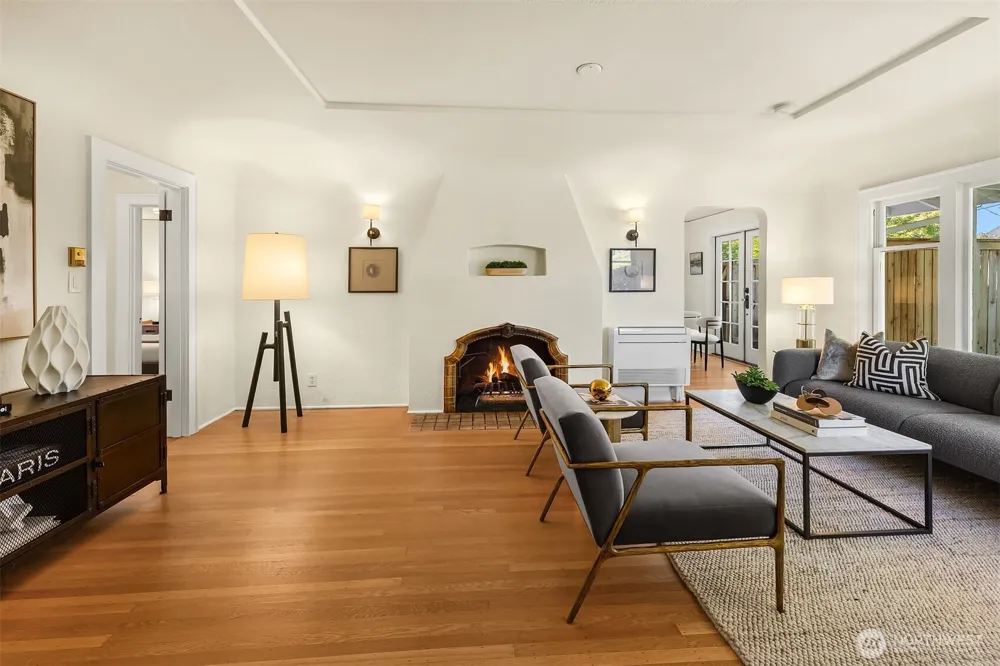 1703 NE 73rd Street Seattle, WA 98115