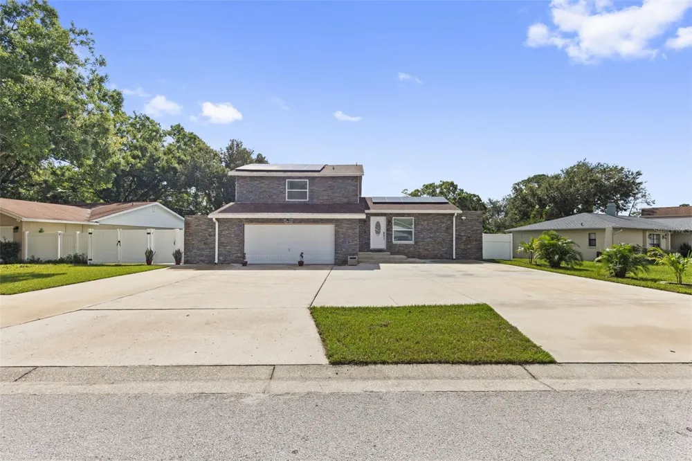 5408 PENTAIL CIRCLE Tampa, FL 33625