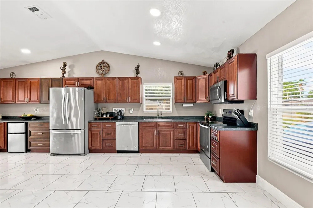 5408 PENTAIL CIRCLE Tampa, FL 33625