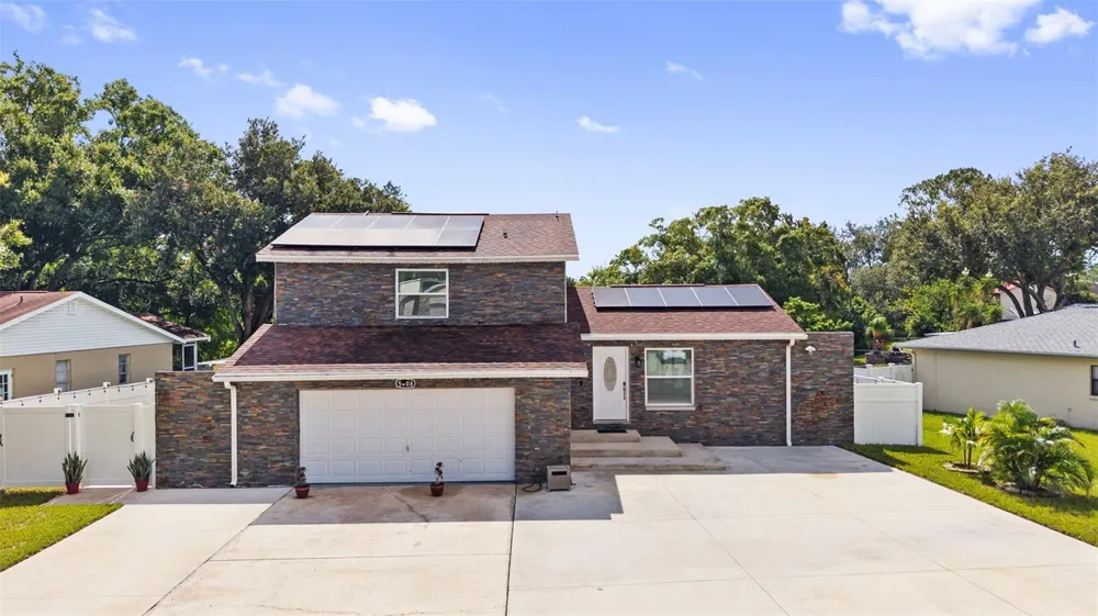 5408 PENTAIL CIRCLE Tampa, FL 33625