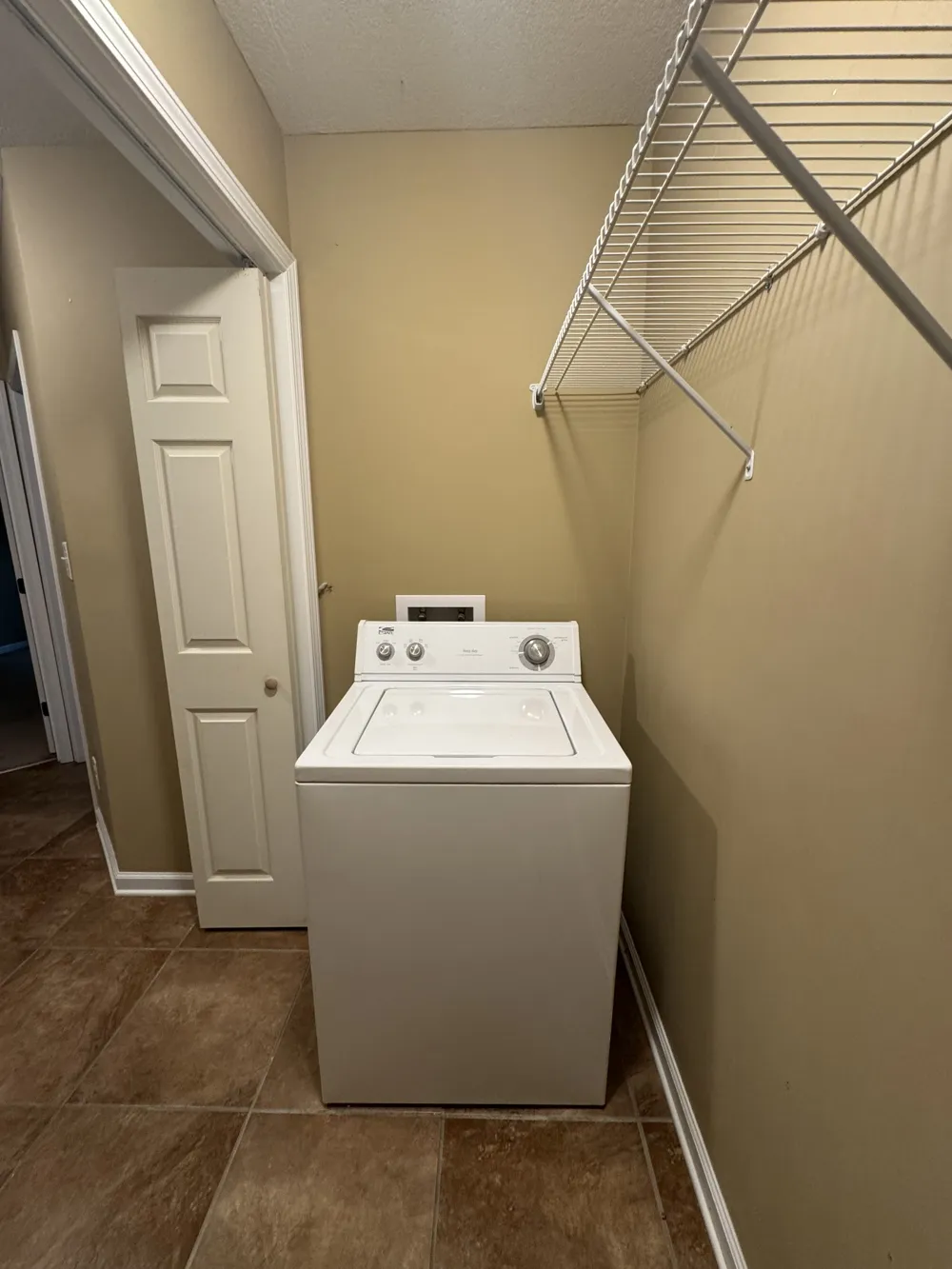 1727 Thistlewood Dr #C Clarksville, TN 37042