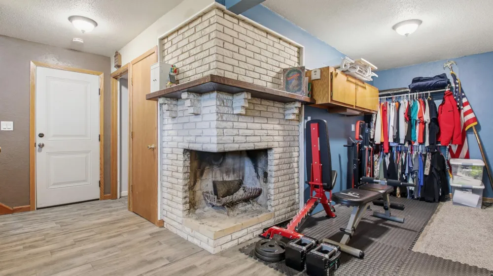 120 Leising Avenue Glenwood City, WI 54013
