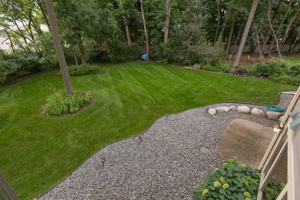 2180 Crestview Drive Excelsior, MN 55331