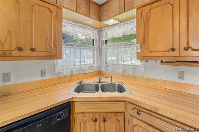 322 Emerson Street Wray, CO 80758