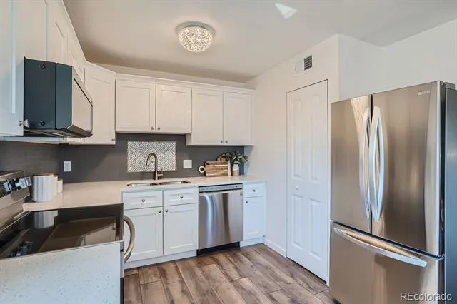 6800 E Tennessee Avenue #613 Denver, CO 80224