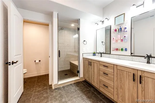 56428 E 22nd Place Strasburg, CO 80136