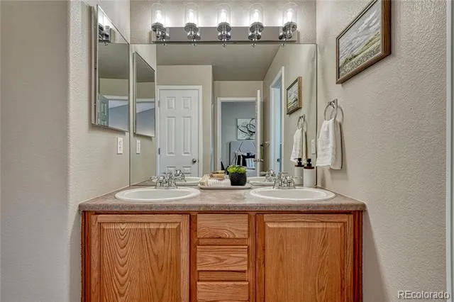 4147 Diamond Ridge View Colorado Springs, CO 80918