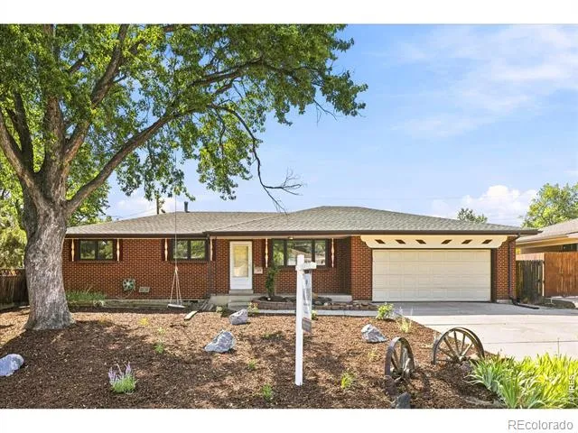1348 S Drexel Way Lakewood, CO 80232