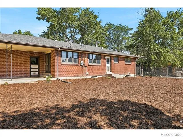 1348 S Drexel Way Lakewood, CO 80232