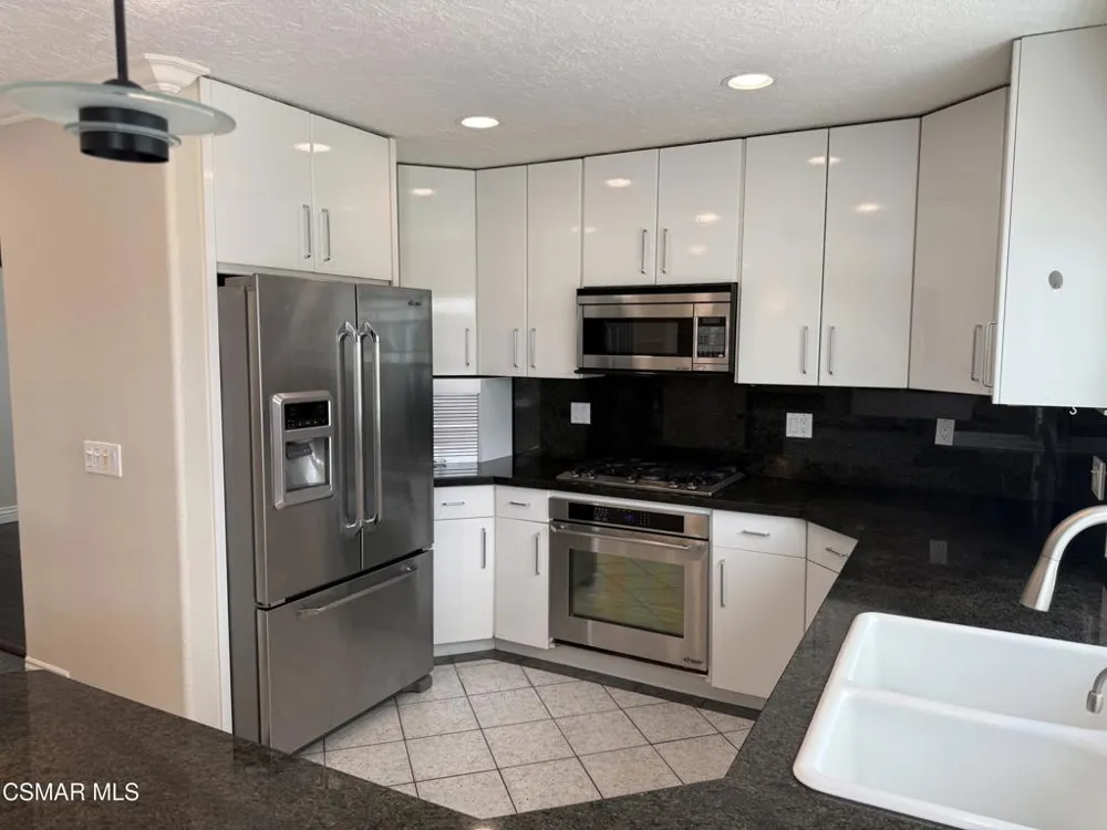 1275 Willsbrook Court Westlake Village, CA 91361