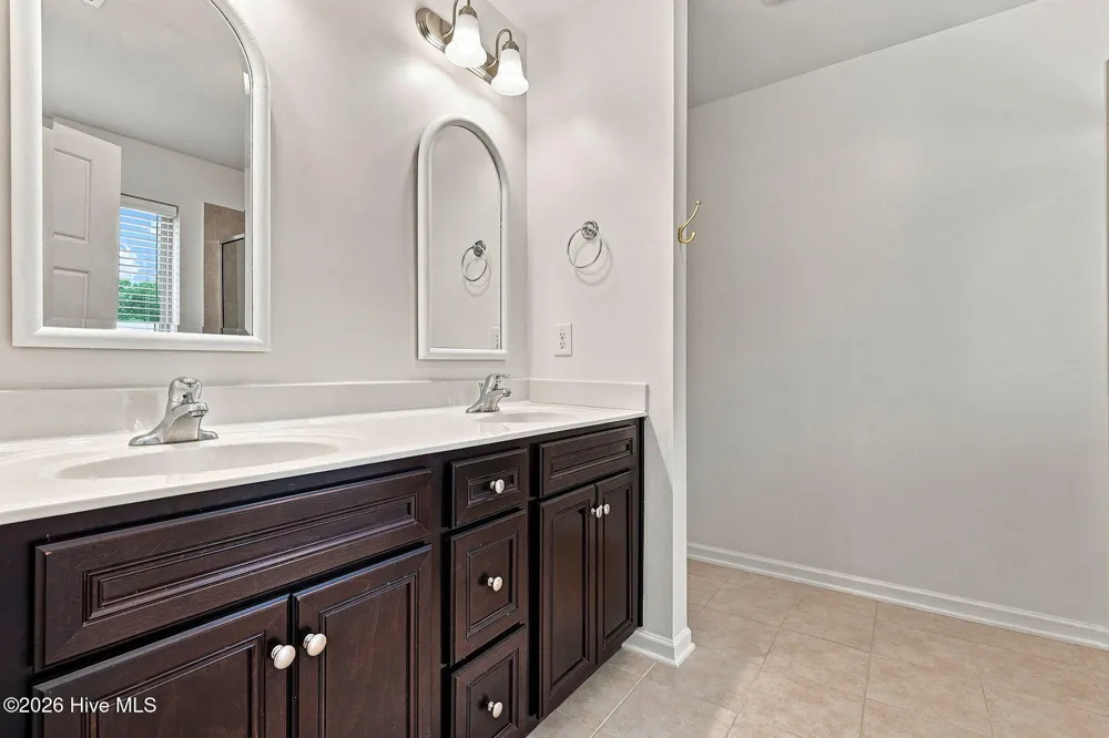 1009 Dillon Lake Drive Knightdale, NC 27545