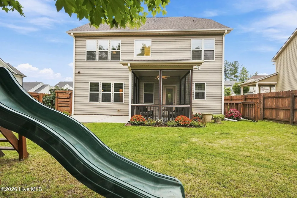 1009 Dillon Lake Drive Knightdale, NC 27545