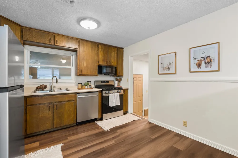 507 S Hamilton Avenue Dewey, OK 74029