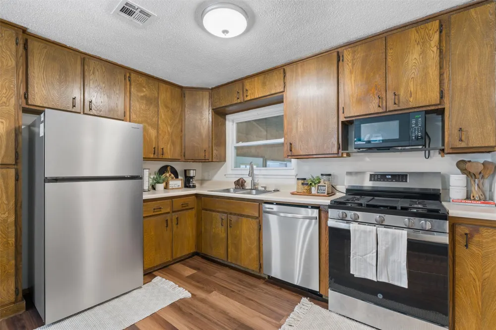 507 S Hamilton Avenue Dewey, OK 74029