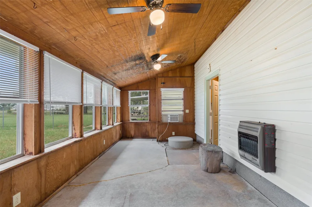507 S Hamilton Avenue Dewey, OK 74029