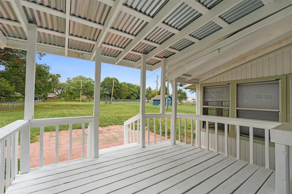507 S Hamilton Avenue Dewey, OK 74029