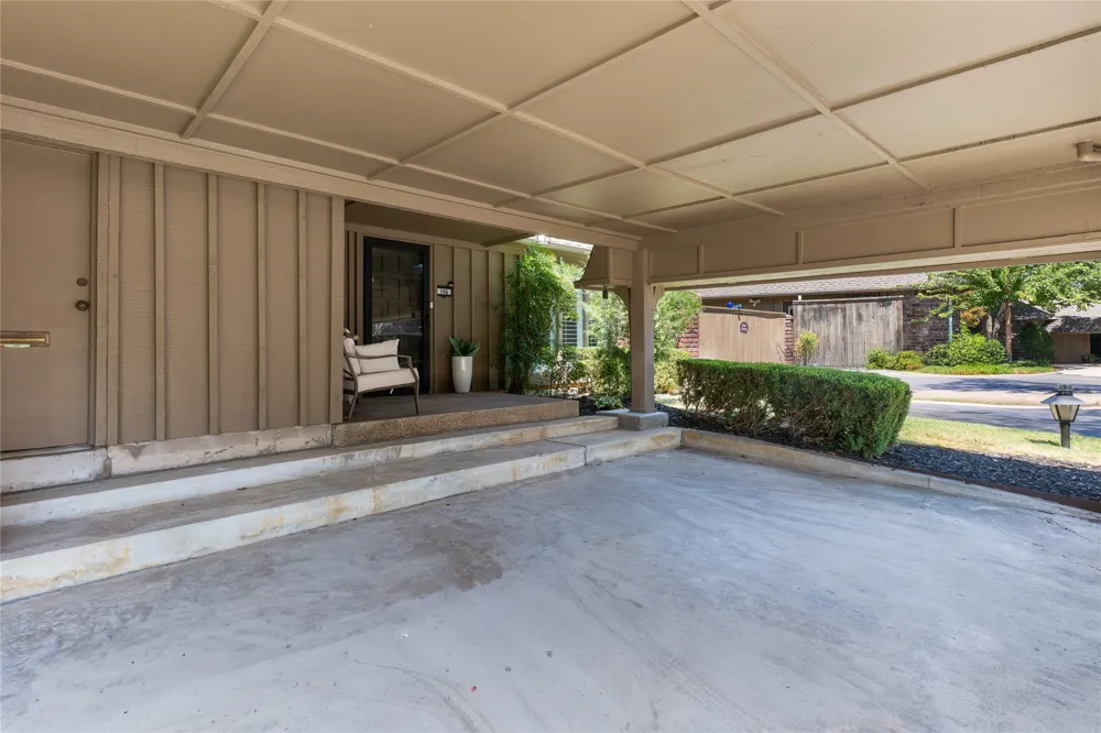 5206 S Harvard Avenue #106 Tulsa, OK 74135