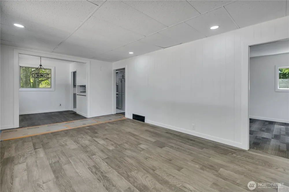 4107 Madrona Drive SE Port Orchard, WA 98366