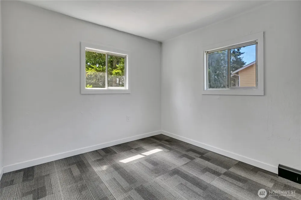 4107 Madrona Drive SE Port Orchard, WA 98366