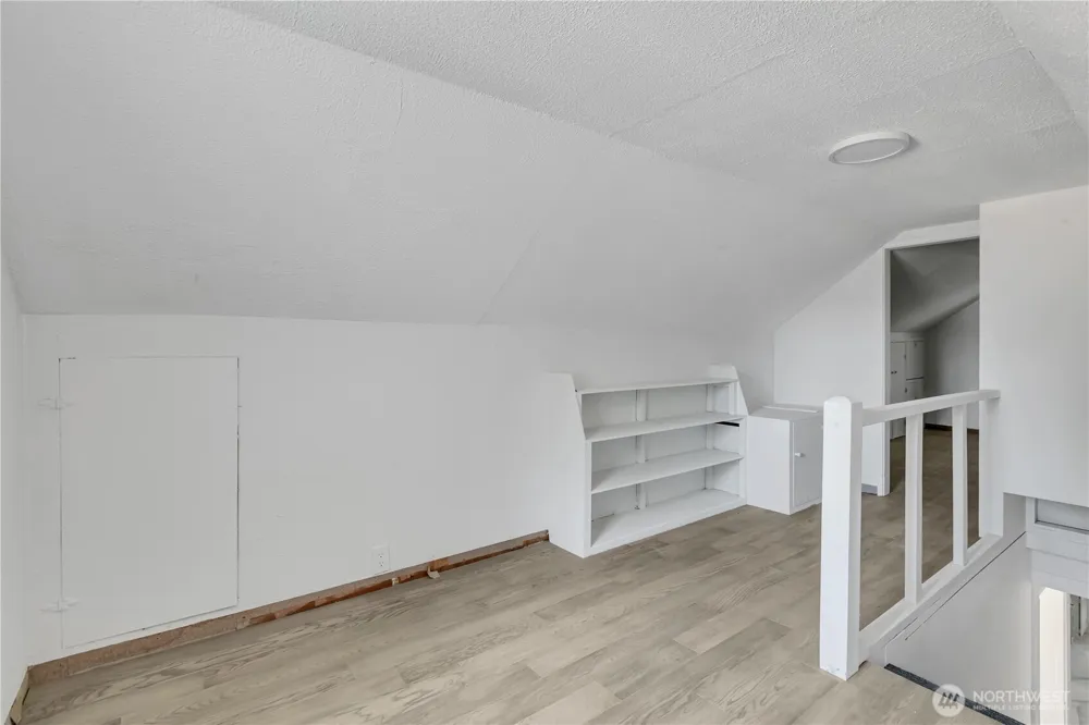 4107 Madrona Drive SE Port Orchard, WA 98366