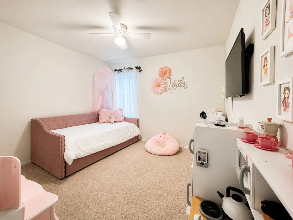 15304 Harkness Pass Austin, TX 78725