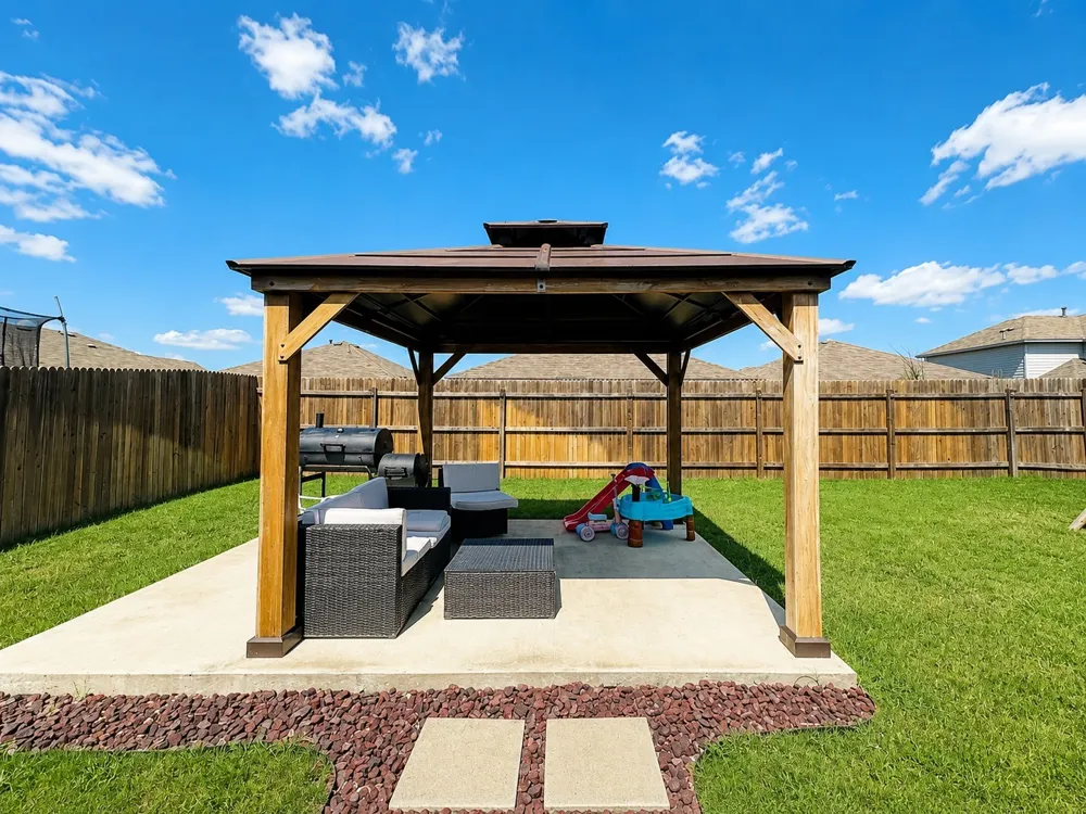 15304 Harkness Pass Austin, TX 78725