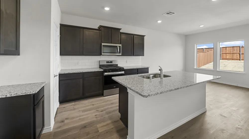 2012 Hearn Drive Royse City, TX 75189