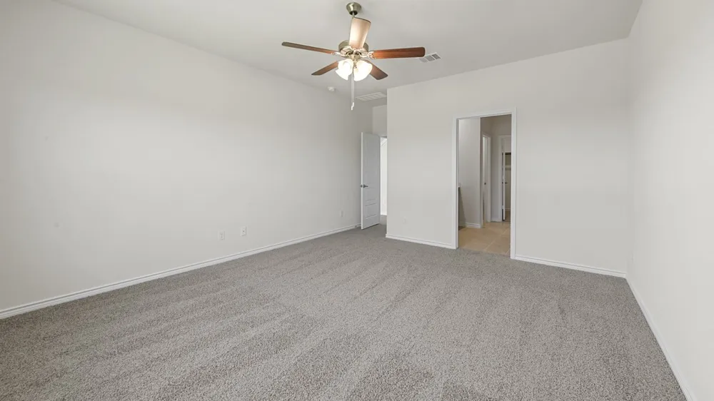 2032 Hearn Drive Royse City, TX 75189