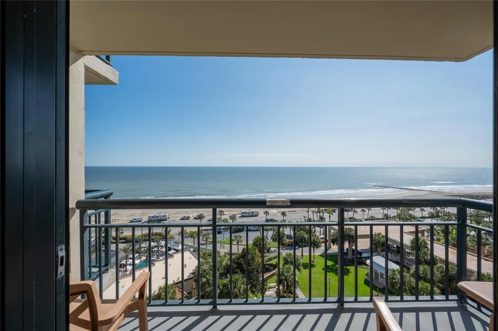 5220 Seawall Boulevard #1036A Galveston, TX 77551