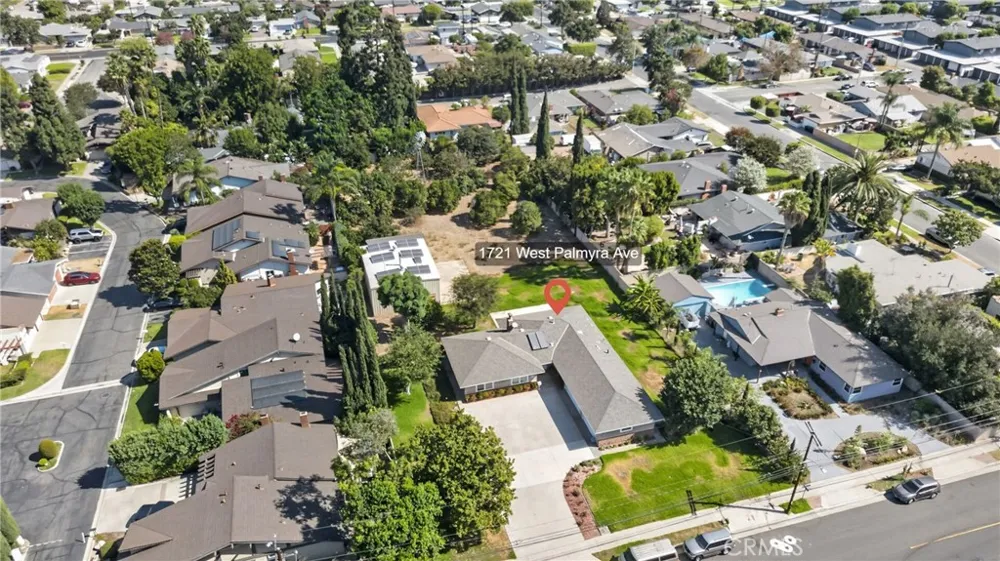 1721 W Palmyra Orange, CA 92868