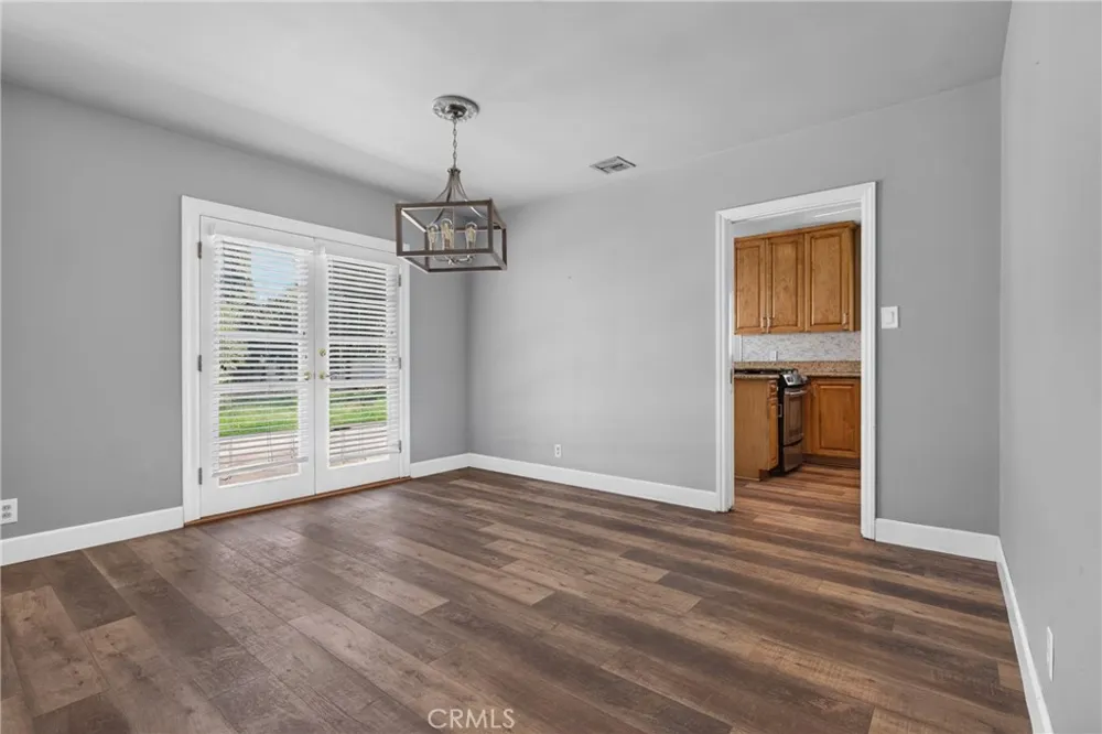 1721 W Palmyra Orange, CA 92868