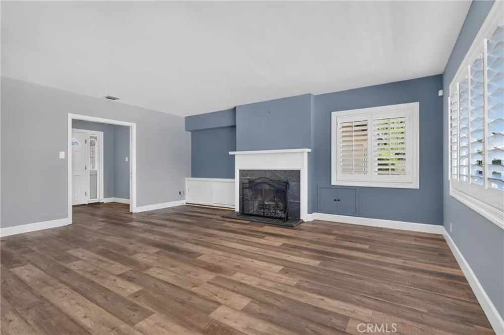 1721 W Palmyra Orange, CA 92868