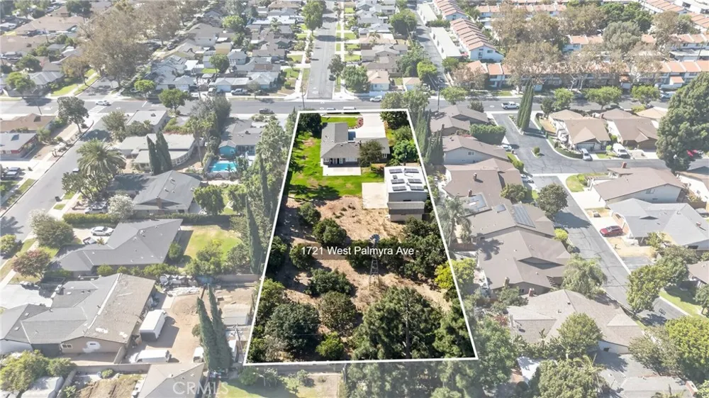 1721 W Palmyra Orange, CA 92868