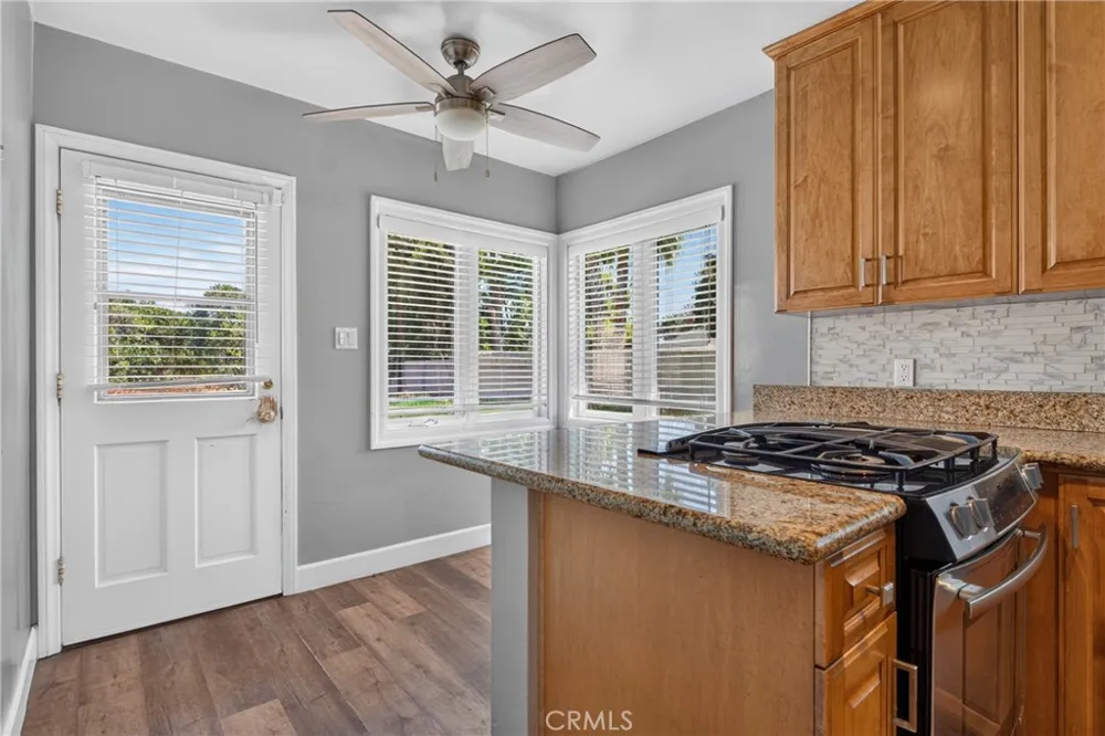 1721 W Palmyra Orange, CA 92868