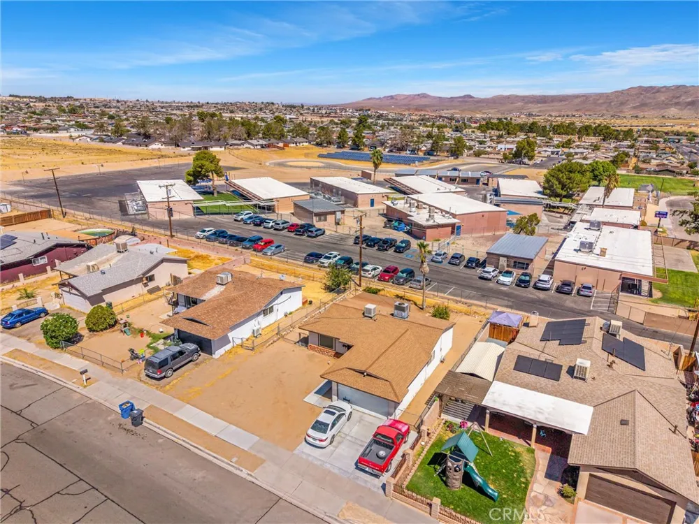 1933 Forane Barstow, CA 92311