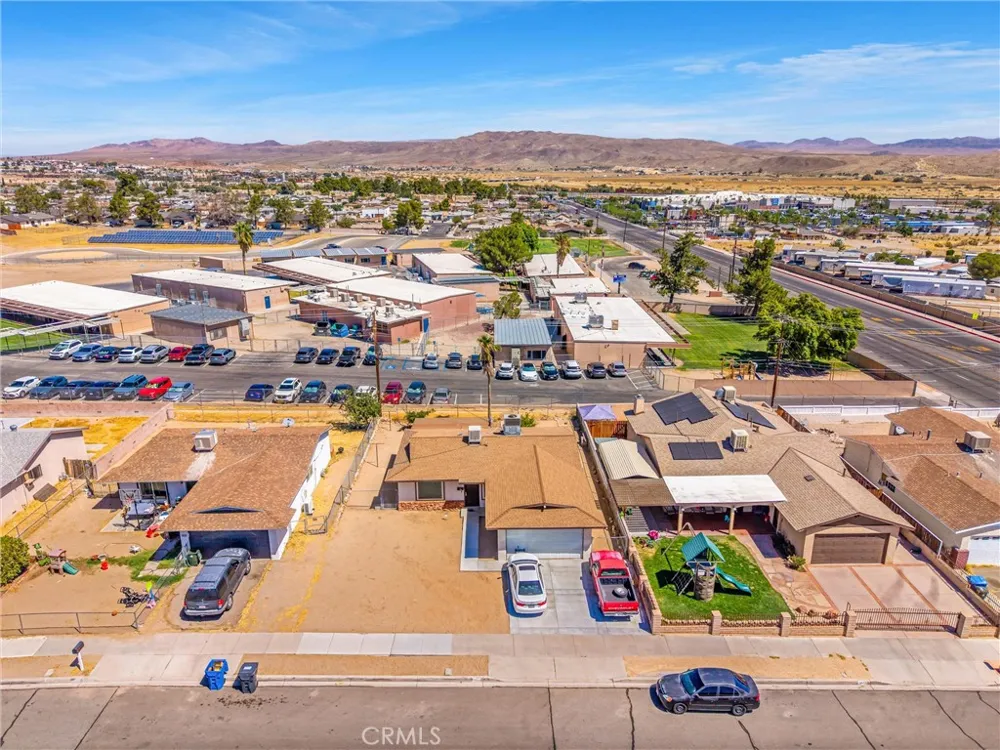 1933 Forane Barstow, CA 92311