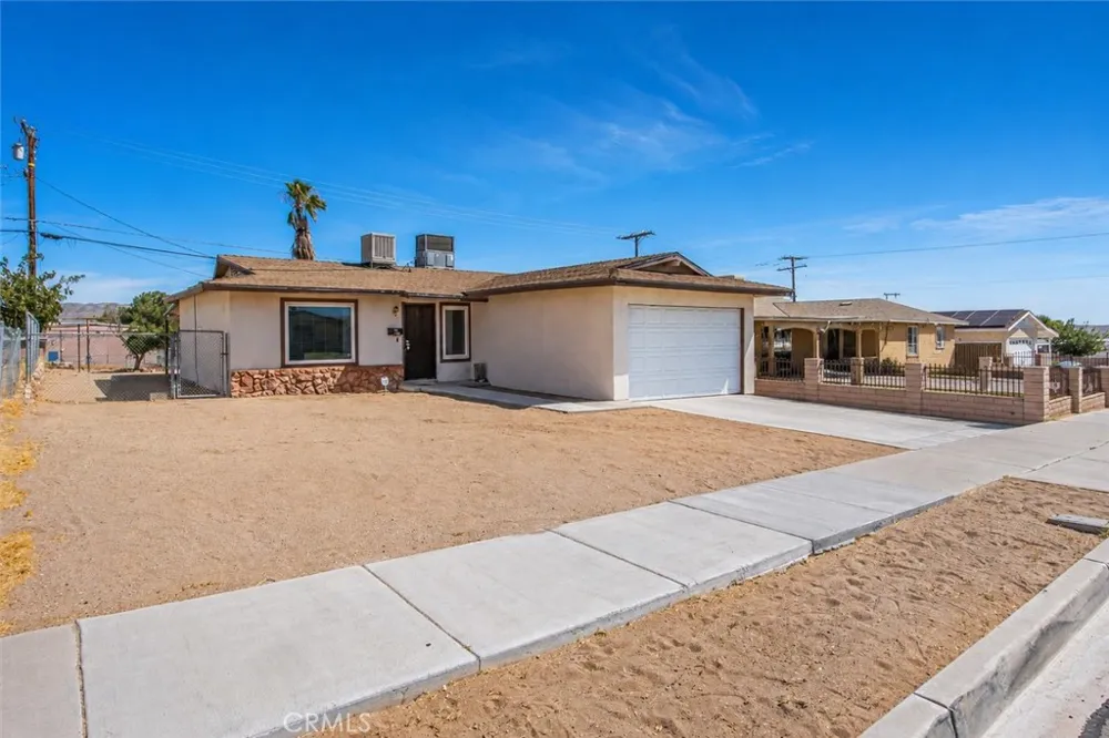 1933 Forane Barstow, CA 92311