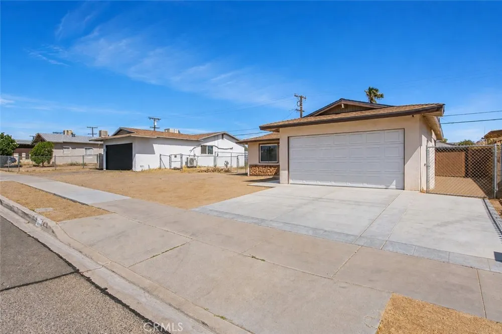 1933 Forane Barstow, CA 92311