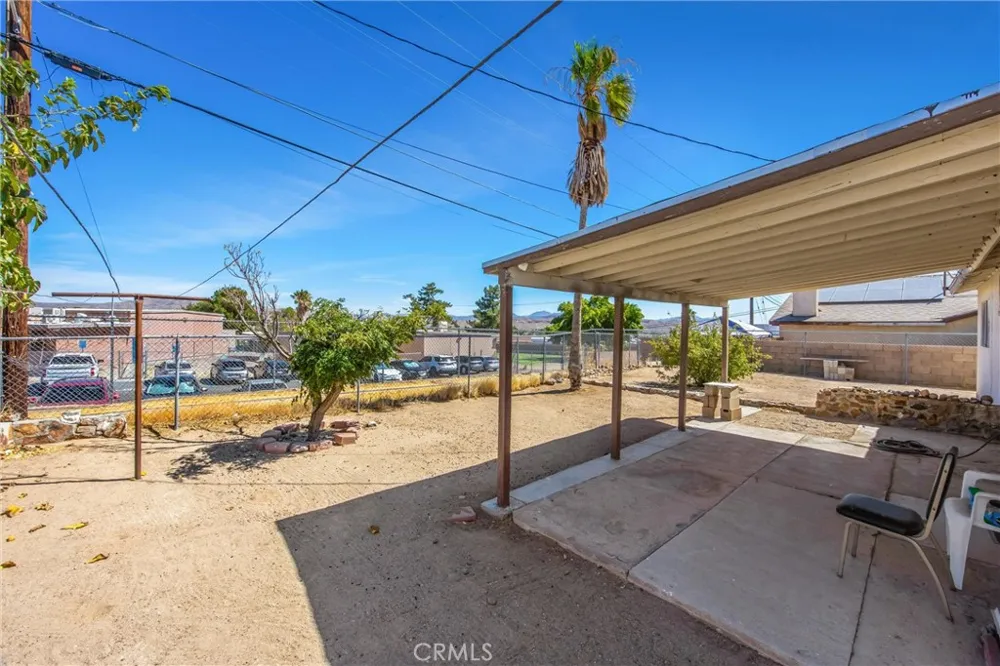 1933 Forane Barstow, CA 92311