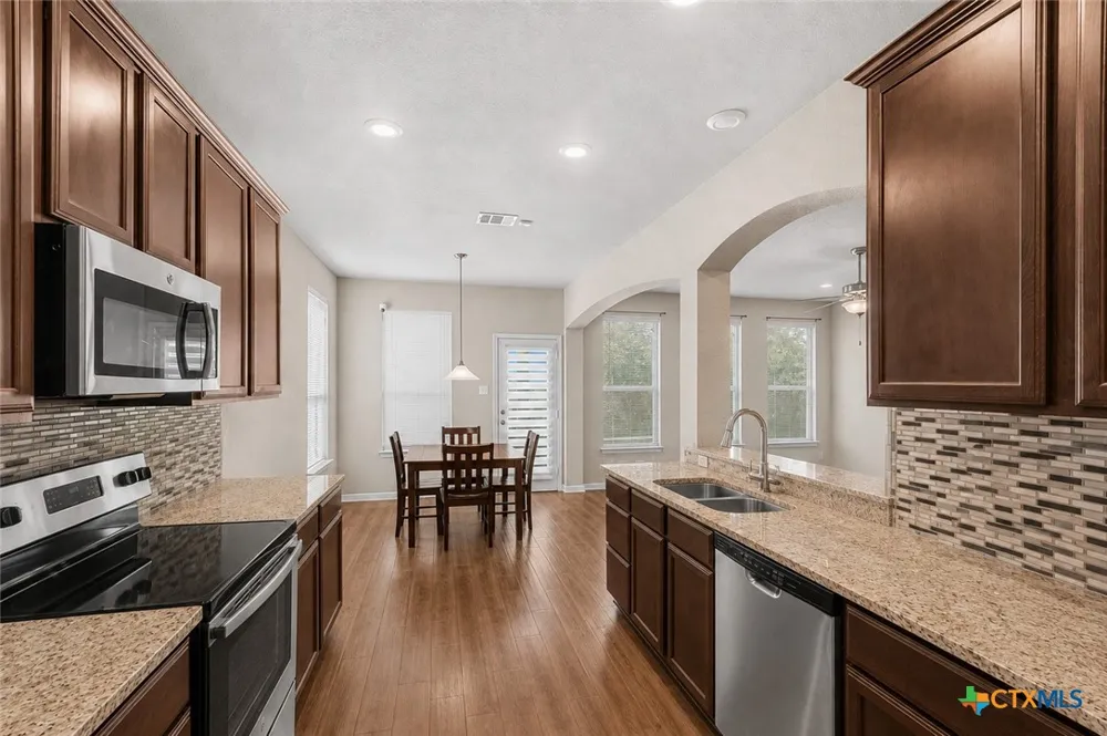 3327 Addison Street Killeen, TX 76542