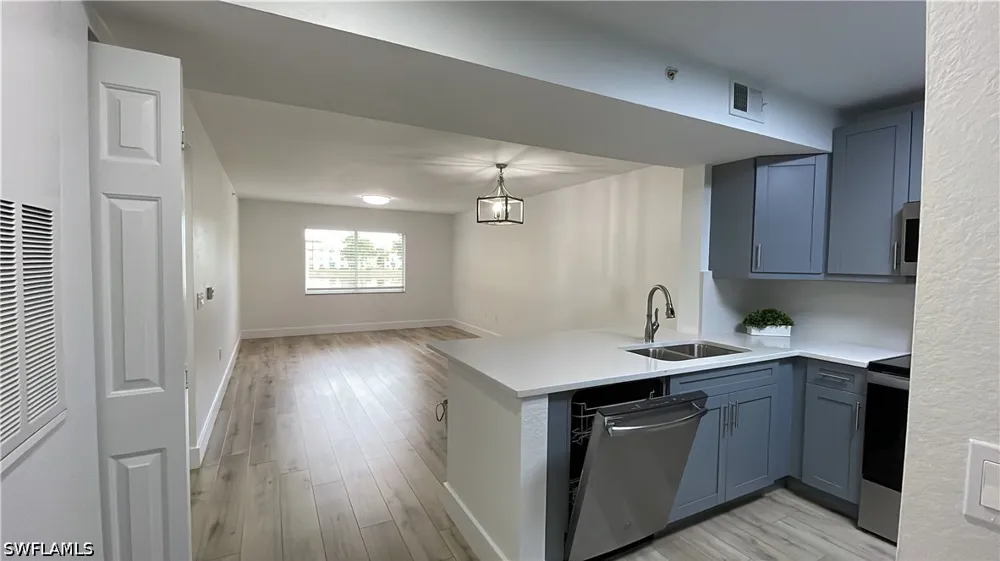 Key Royal Circle #524 Naples, FL 34119