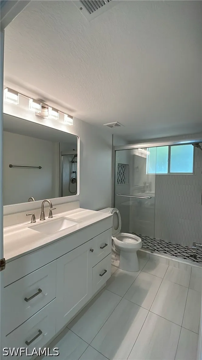 Key Royal Circle #524 Naples, FL 34119