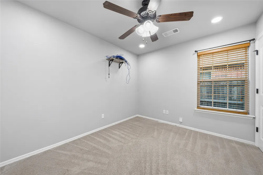 225 E Bryan Avenue Sapulpa, OK 74066